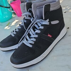 Levis Men Casual High Tops